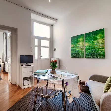Apartment Vittorio Emanuele - Downtown Como